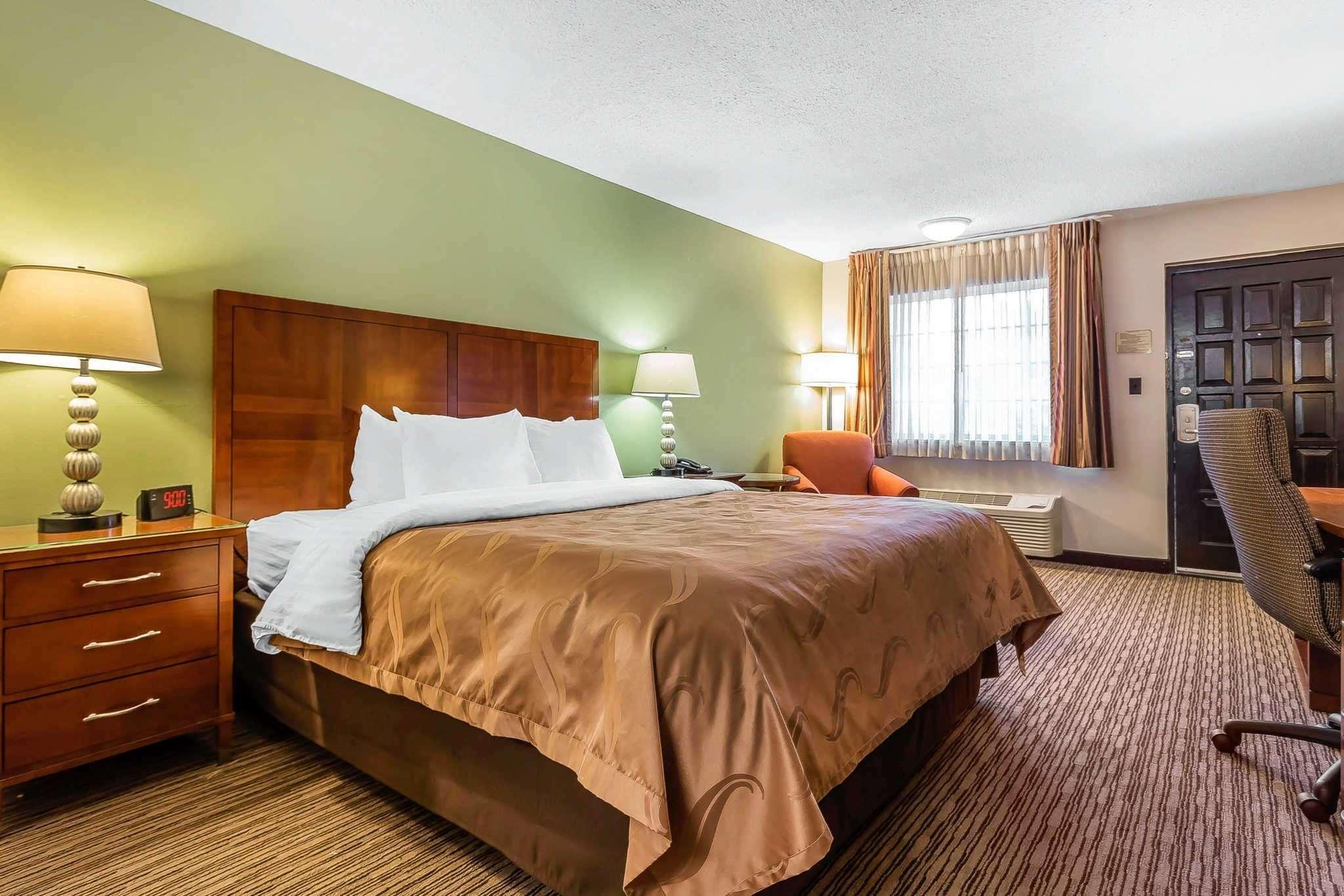 Quality Inn Forsyth Near Ga Public Safety Training Center Экстерьер фото
