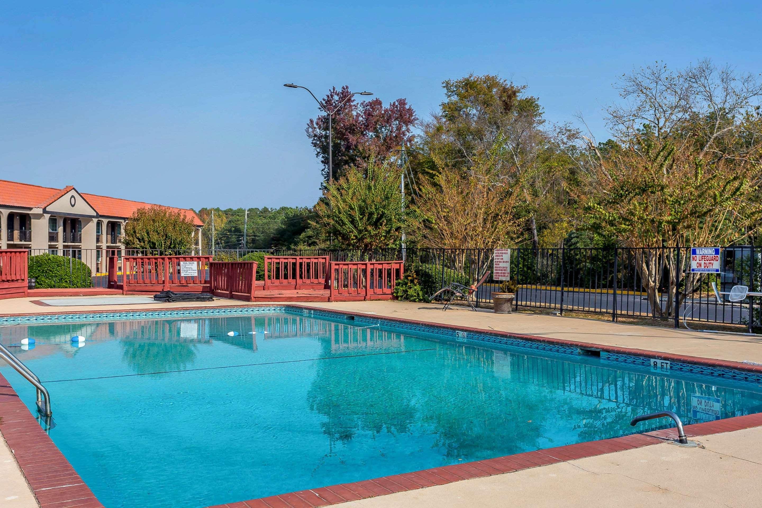 Quality Inn Forsyth Near Ga Public Safety Training Center Экстерьер фото