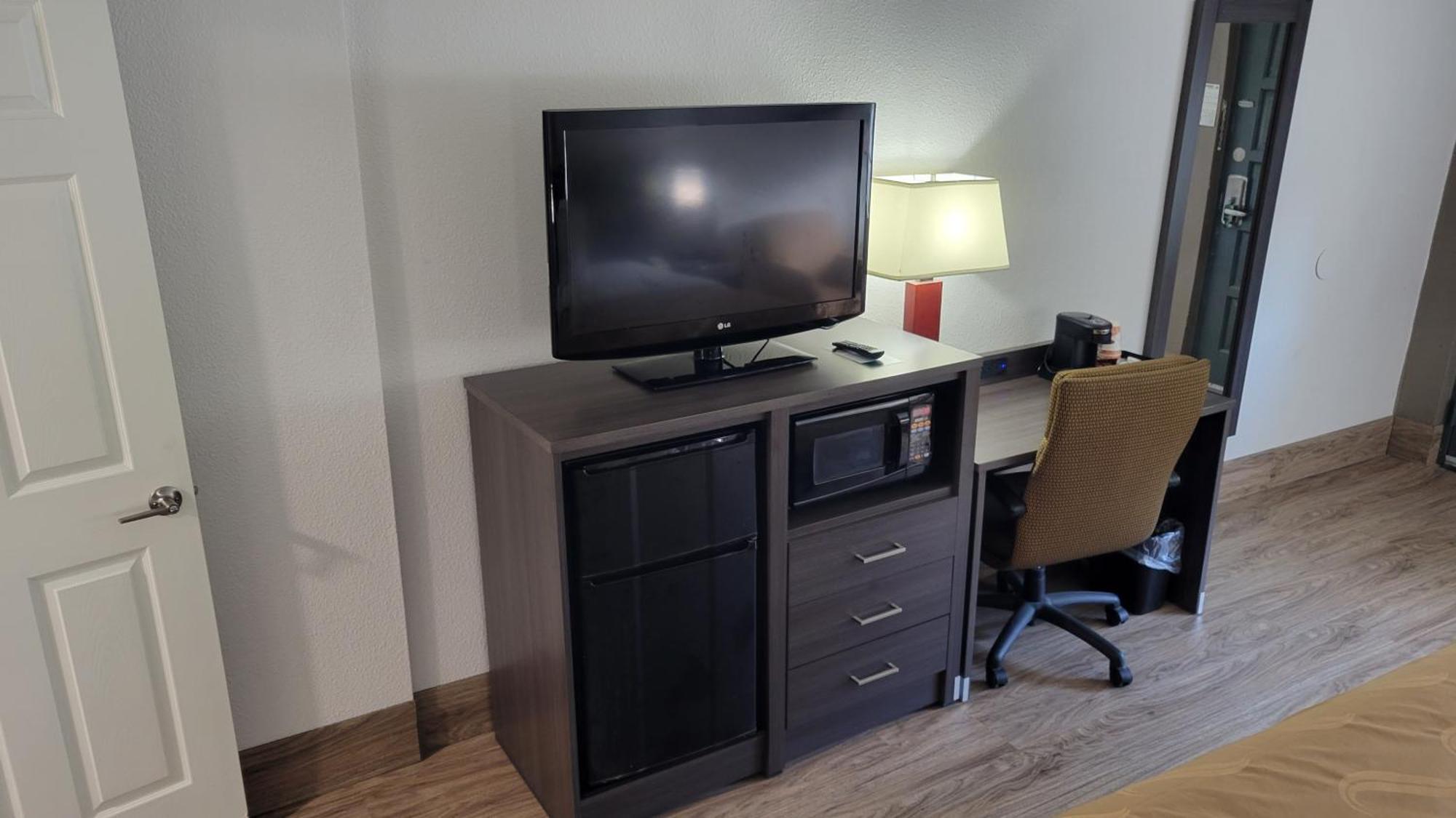 Quality Inn Forsyth Near Ga Public Safety Training Center Экстерьер фото