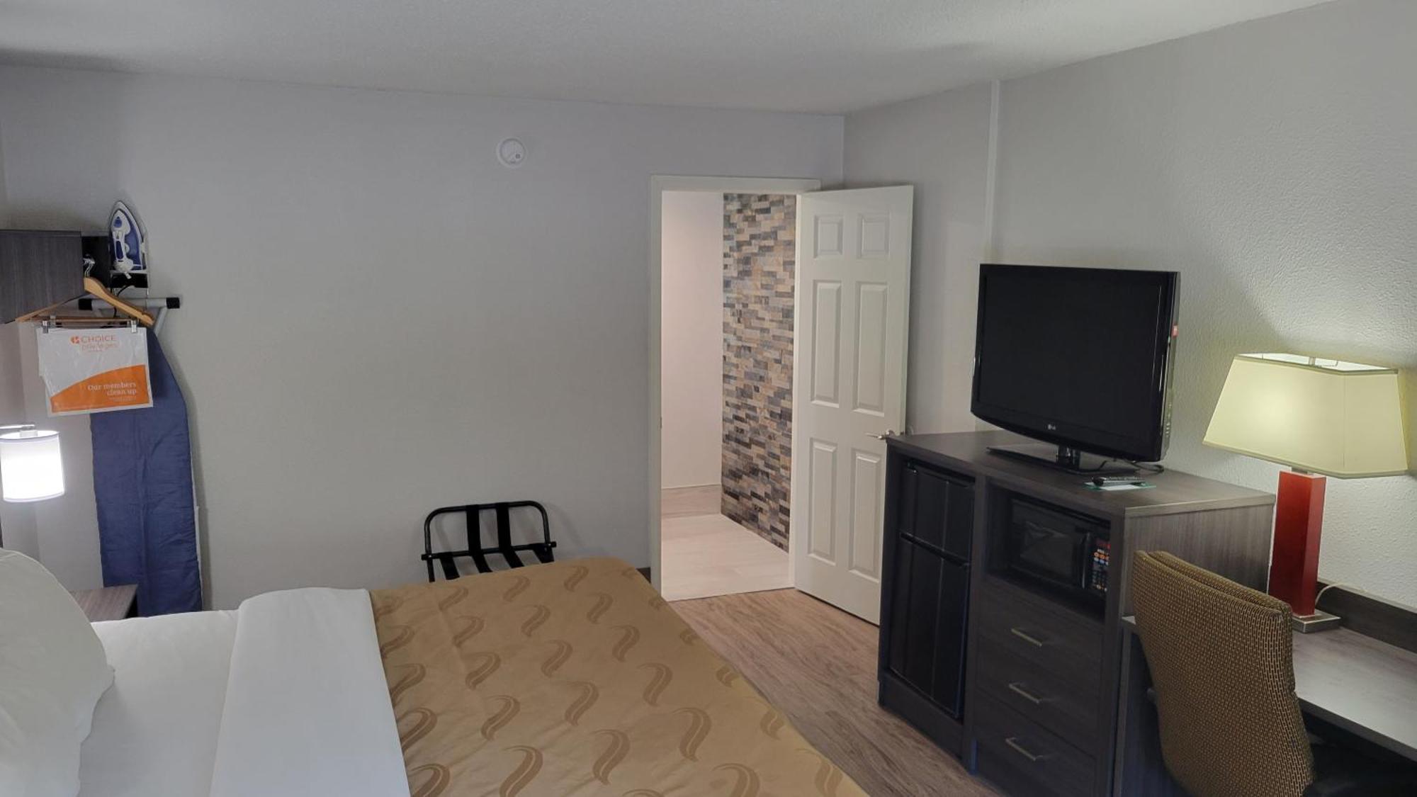 Quality Inn Forsyth Near Ga Public Safety Training Center Экстерьер фото
