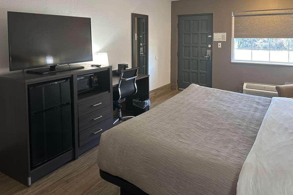Quality Inn Forsyth Near Ga Public Safety Training Center Номер фото