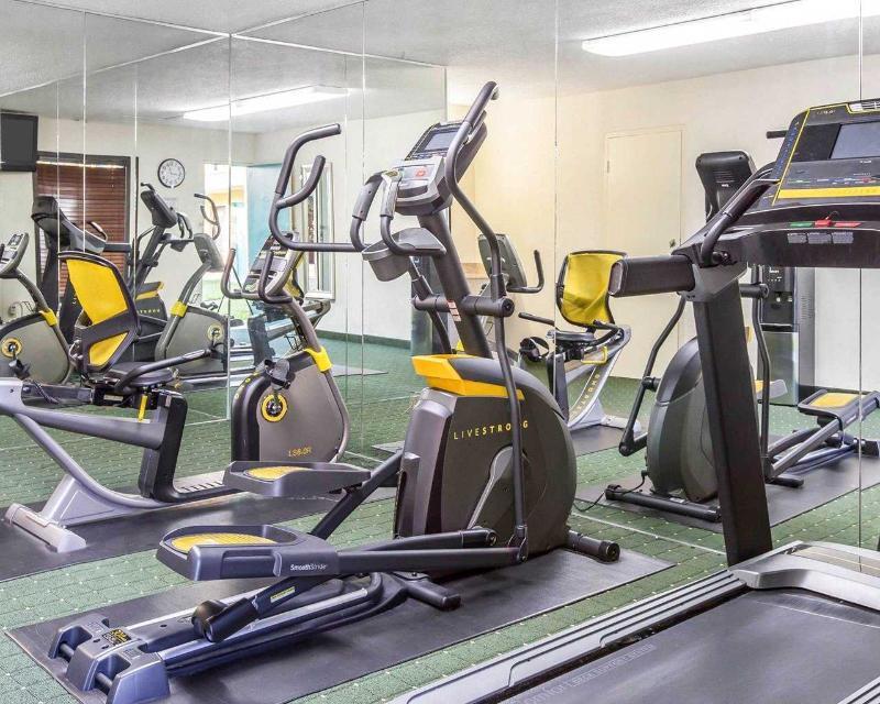 Quality Inn Forsyth Near Ga Public Safety Training Center Экстерьер фото