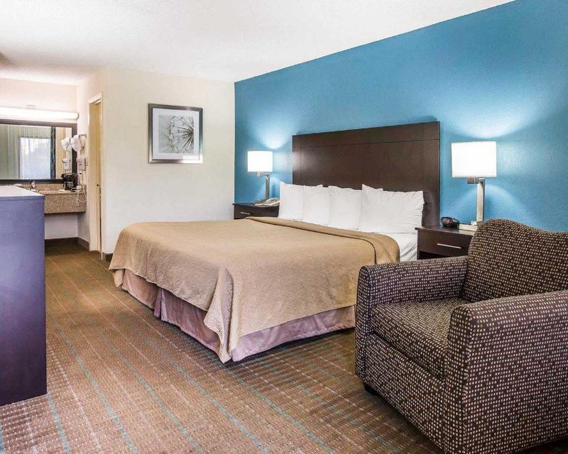 Quality Inn Forsyth Near Ga Public Safety Training Center Экстерьер фото