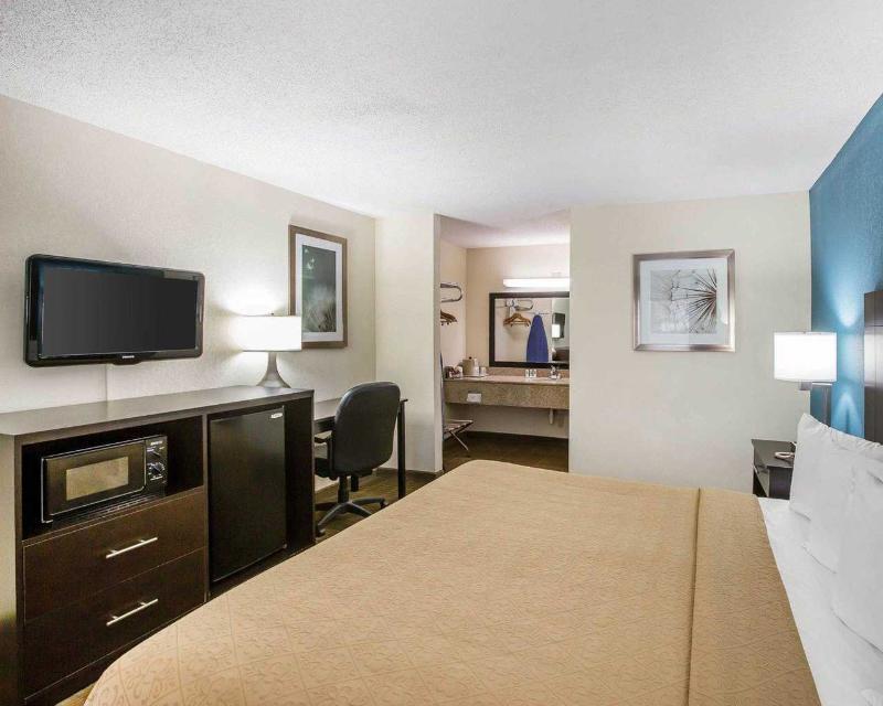 Quality Inn Forsyth Near Ga Public Safety Training Center Экстерьер фото