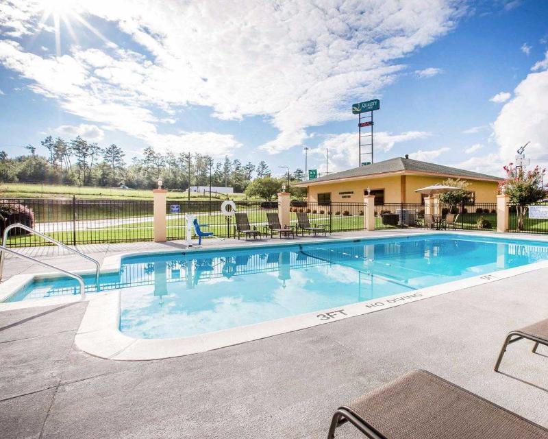 Quality Inn Forsyth Near Ga Public Safety Training Center Экстерьер фото